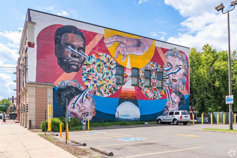 Parts of Richmond have an abundance of large murals, one indicator of the city's lively artist community. (Naleli Murry/Homes.com)