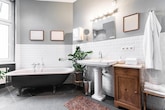 As homebuilders install more full bathrooms, half baths take a powder