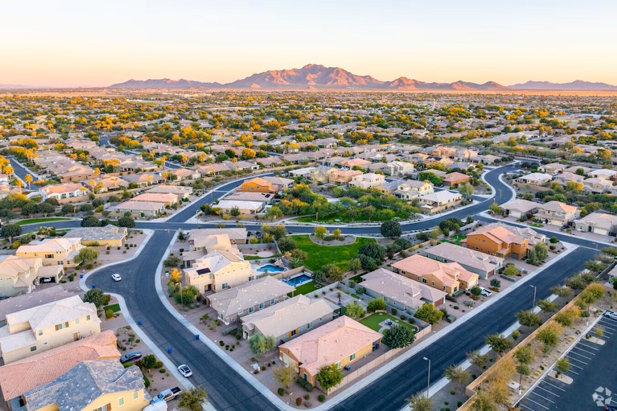A view of the South Chandler neighborhood in Phoenix's East Valley, where Lennar Corp. is looking to build a 91-home community. (CoStar)