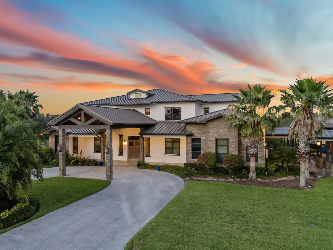 Former Mets fielder Yoenis Céspedes has this six-bedroom, four-bathroom, 15,785-square-foot main house built in 2018. (Immersive Media)