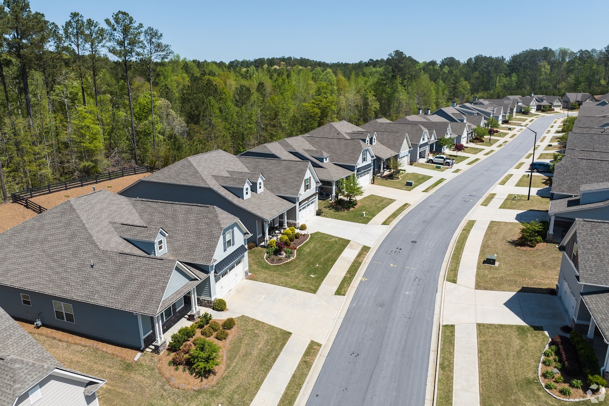 This is an aerial view of the new Heritage Pointe community in Villa Rica, Georgia, west of Atlanta. (Kristinah Archer/Homes.com)