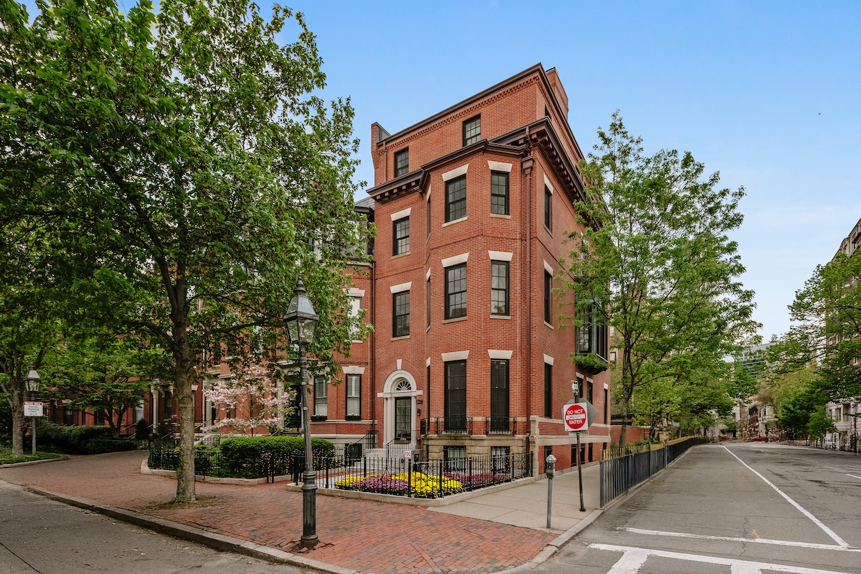 The Back Bay house has the advantage of sitting on a corner, allowing windows on three sides. (Matt Surette/Surette Media Group)