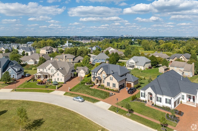 For the past five weeks, the average 30-year, fixed-rate mortgage has stayed within a roughly 0.1% range. (Lyuda Dehlendorf/CoStar)