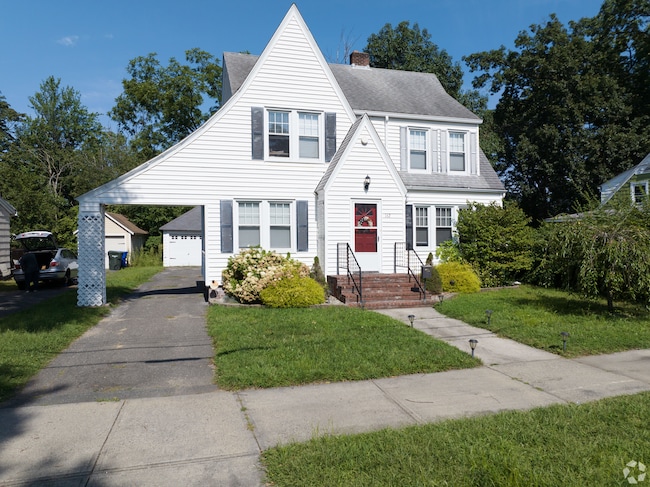 A house in the eastern part of Springfield, the third-largest city in Massachusetts. (Brandon Schulman/Homes.com)