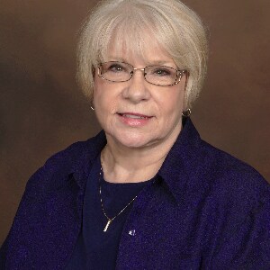 Brenda Knight