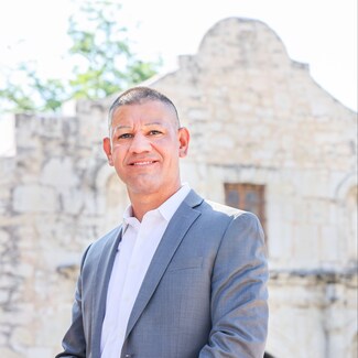 Eric Chavera Real Estate Agent - CA & Company, REALTORS