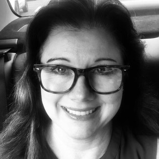 Elizabeth Carnicelli