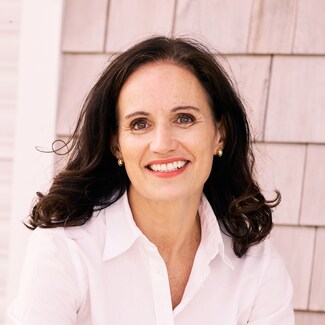 Caroline Rocha Sheehy