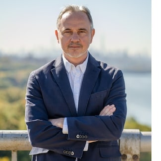 Brian Shadood Real Estate Agent - Brown Harris Stevens Residential Sales LLC
