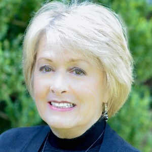 SANDRA COLLINS Real Estate Agent - LONG & FOSTER - LAKE MONTICELLO