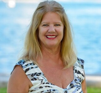 Beverly Agnew