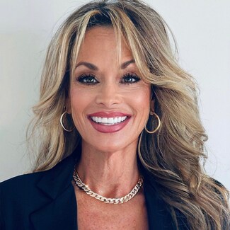 Carla Aaron Real Estate Agent - Coldwell Banker West