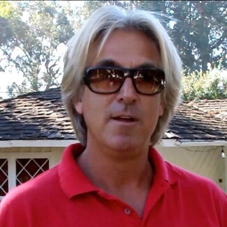 Robert Espinosa Real Estate Agent - Beachfront Properties