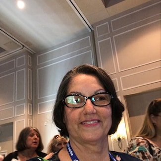 Silvana Knight Real Estate Agent - REMAX EXPERTS