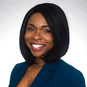 Chika Moma Real Estate Agent - Brooks & Davis Real Estate