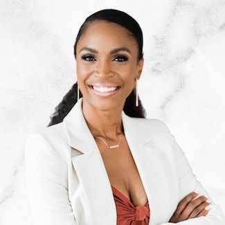 Stefanee Richardson Real Estate Agent - Fathom Realty