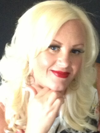 Carrie Thompson Real Estate Agent - Homesmart Key Realty