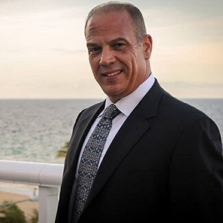 William Pierce Real Estate Agent - William Pierce Luxury Real Estate