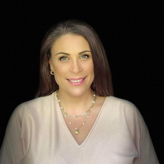 Lisa Randolph Real Estate Agent - Weichert Realtors-Brick
