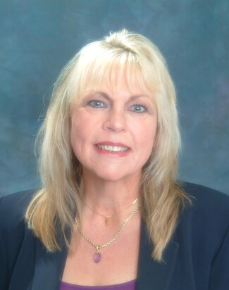Dorothee Crawford Real Estate Agent - Dorothee Crawford, Broker