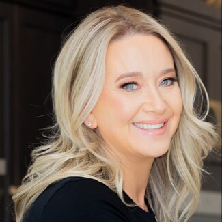 Vanessa Capri Real Estate Agent - Keller Williams MarketPlace