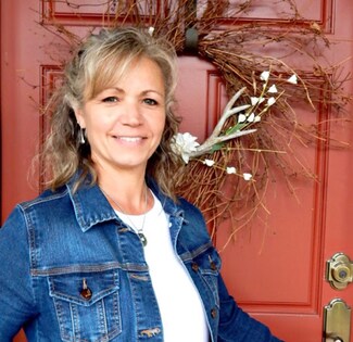 Sarra Guck Real Estate Agent - eXp Realty