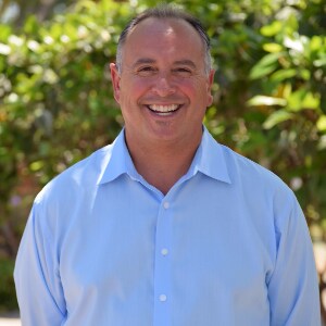David Silva Real Estate Agent - Blue Diamond Sales & Rentals