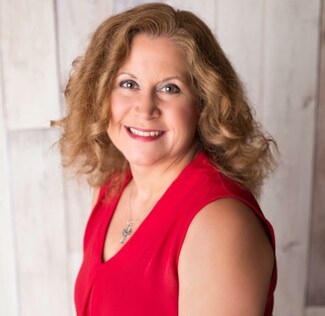Tami Fox Real Estate Agent - True North Realty