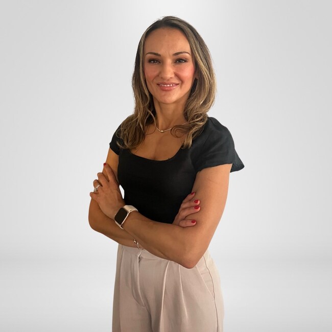 Agent Photo