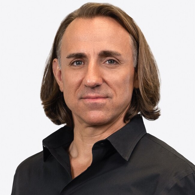 Agent Photo