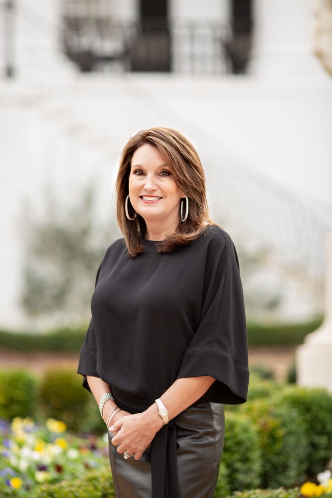 Donna Sincroft Real Estate Agent - Pritchett Moore Real Estate
