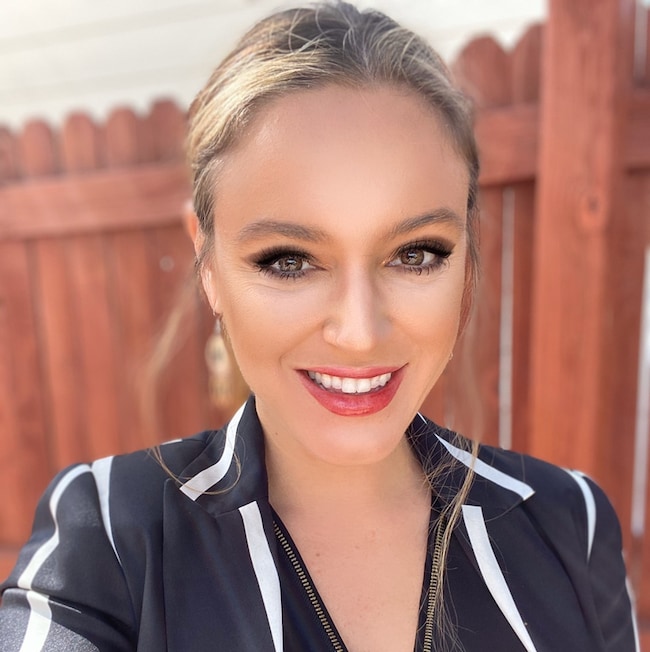 Agent Photo