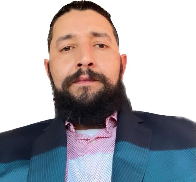 Agent Photo