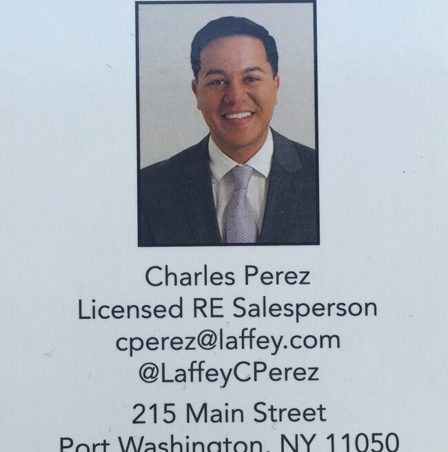Agent Photo