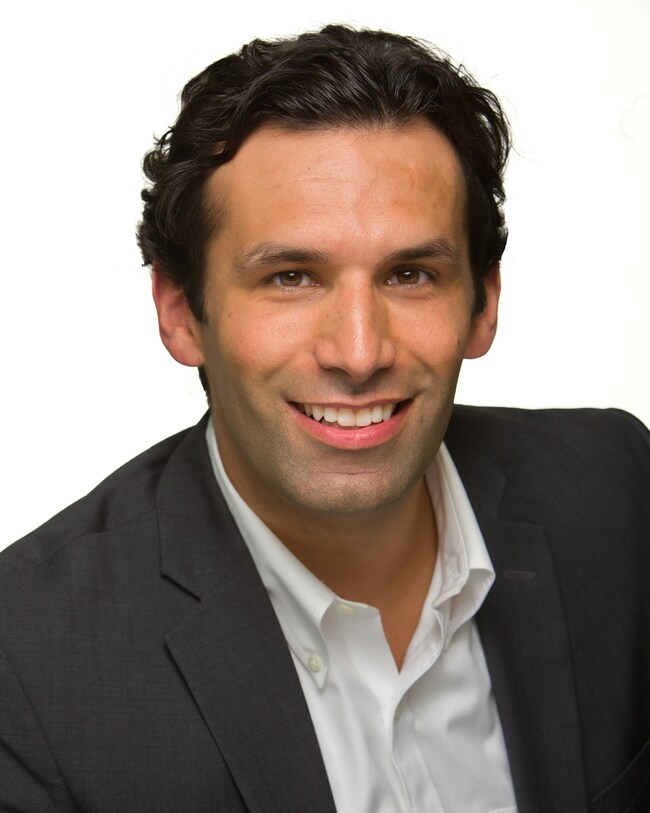 Agent Photo