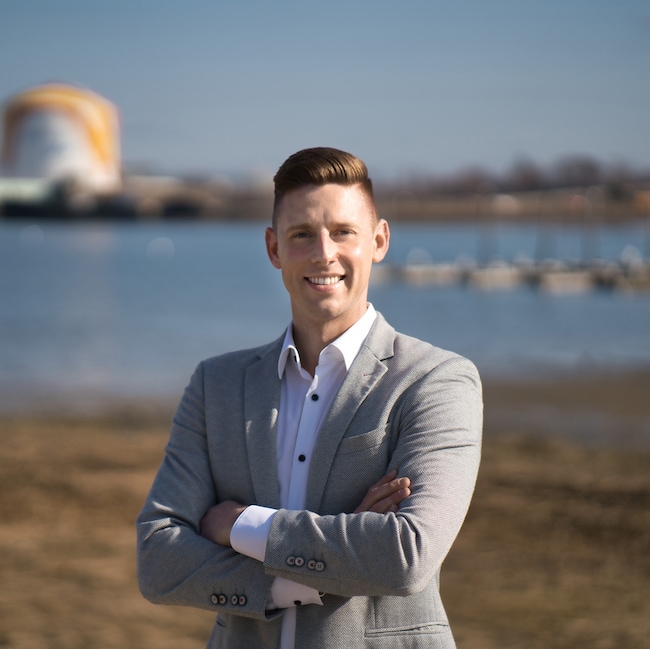 Agent Photo