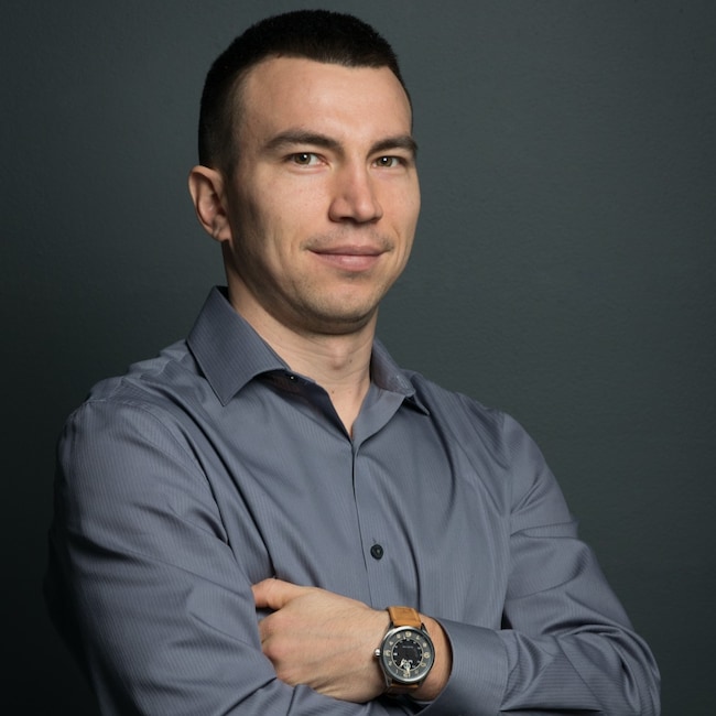Agent Photo
