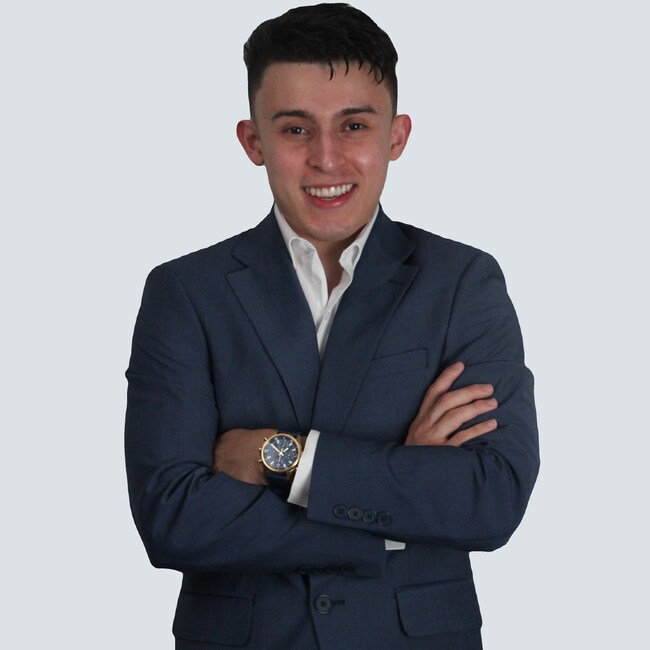 Agent Photo