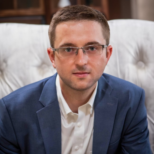 Agent Photo