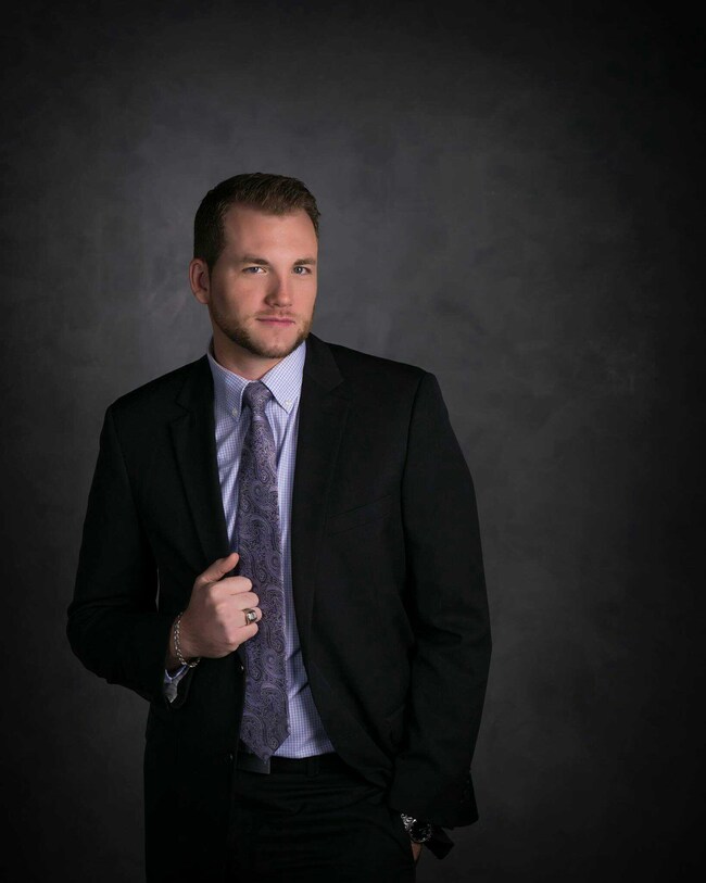Agent Photo