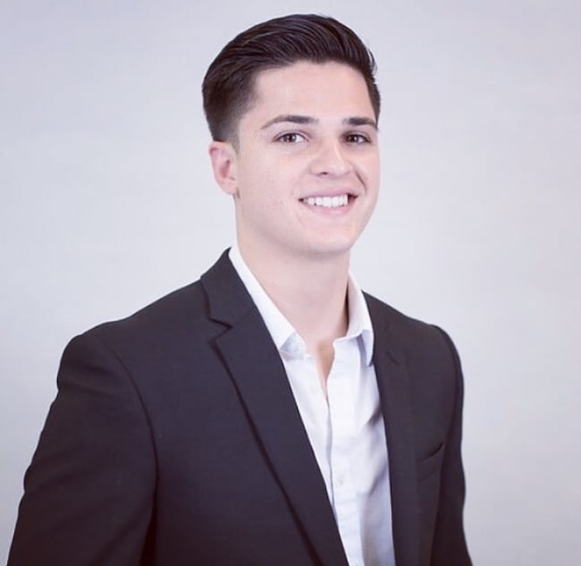 Agent Photo