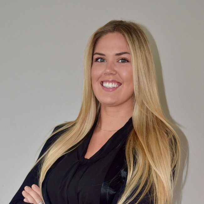 Shyanne Metzger, Real Estate Agent in Woodstock, CT