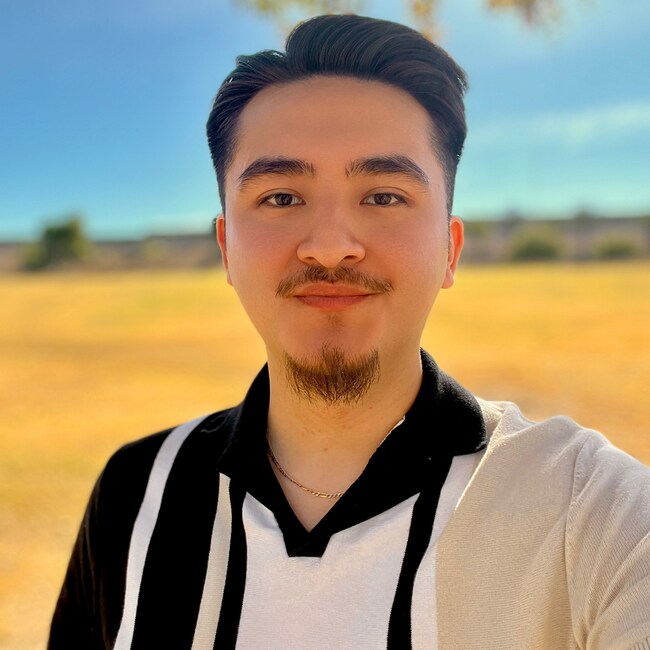 Agent Photo