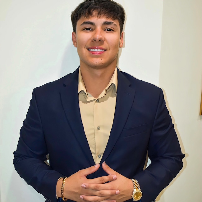 Agent Photo