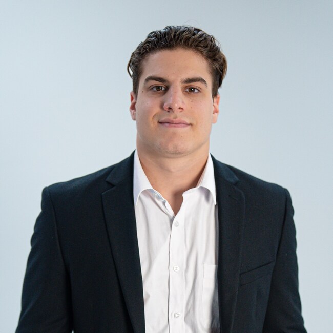 Agent Photo