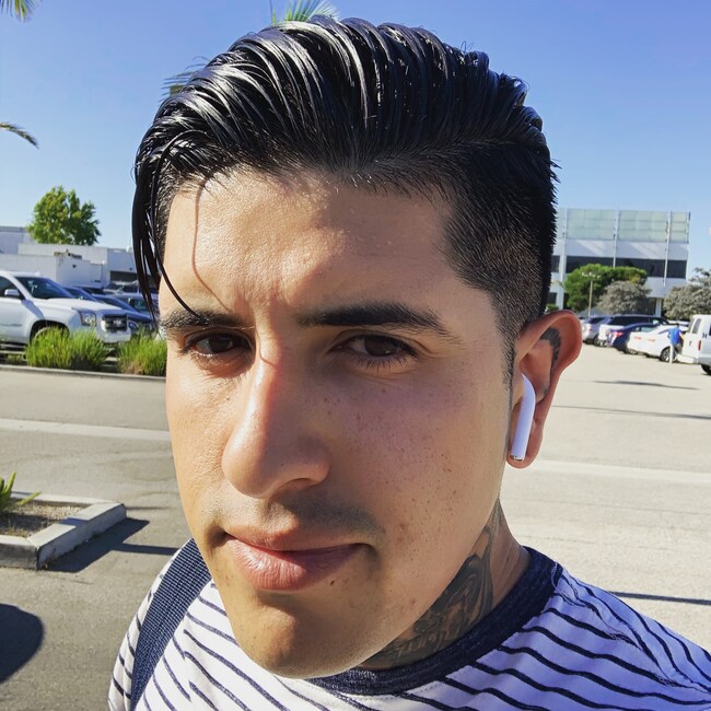 Agent Photo
