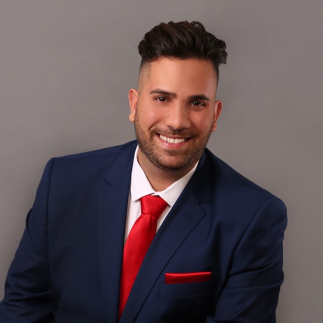 Agent Photo