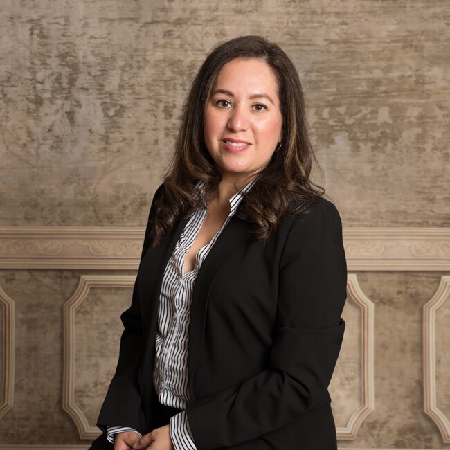 Agent Photo