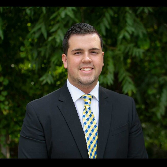 Agent Photo