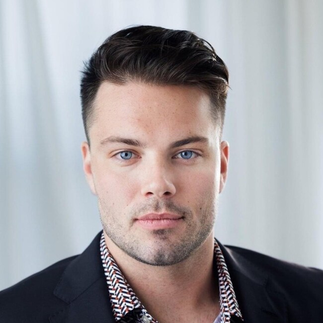 Agent Photo